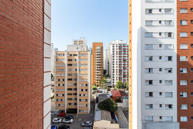 Apartamento com 2 Quartos à Venda, 70 m² em Vila Uberabinha - São Paulo