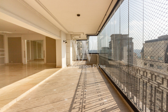 Apartamento com 5 Quartos à Venda, 585 m² em Jardim Europa - São Paulo