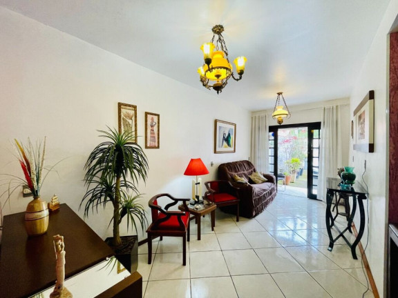 Imagem Casa com 3 Quartos à Venda, 143 m² em Fortaleza - Blumenau