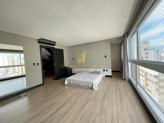 Imagem Apartamento com 3 Quartos à Venda, 279 m² em Centro - Balneário Camboriú