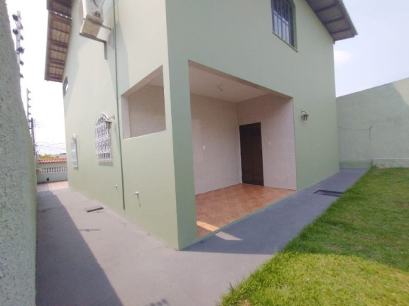 Imagem Casa com 3 Quartos à Venda,  em Parque 10 De Novembro - Manaus