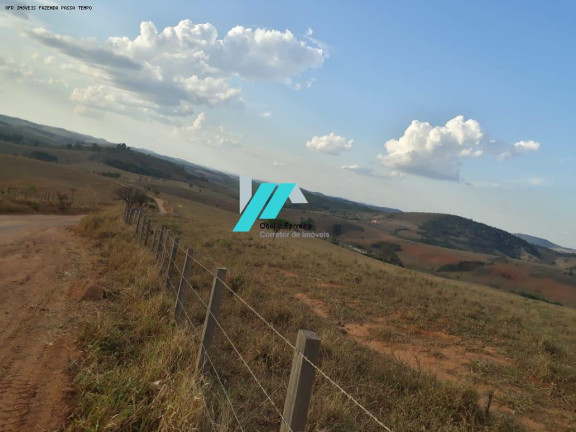 Imagem Fazenda à Venda, 314 m² em Zona Rural - Passa Tempo