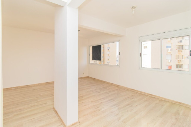 Imagem Apartamento com 2 Quartos à Venda, 67 m² em Partenon - Porto Alegre