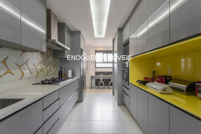 Apartamento com 2 Quartos à Venda, 216 m² em Perdizes - São Paulo