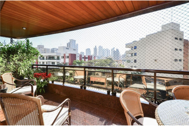 Imagem Apartamento com 4 Quartos à Venda, 210 m² em Real Parque - São Paulo