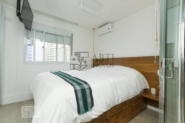 Apartamento com 2 Quartos à Venda, 67 m² em Vila Gumercindo - São Paulo