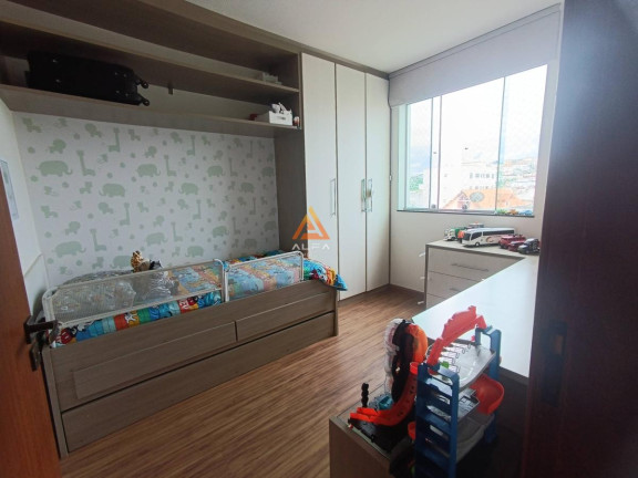 Imagem Apartamento com 2 Quartos à Venda, 77 m²