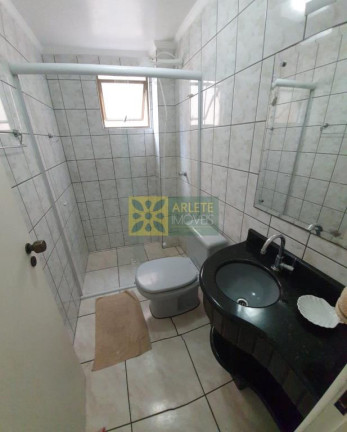 Imagem Apartamento com 3 Quartos para Alugar ou Temporada, 90 m² em Centro - Bombinhas