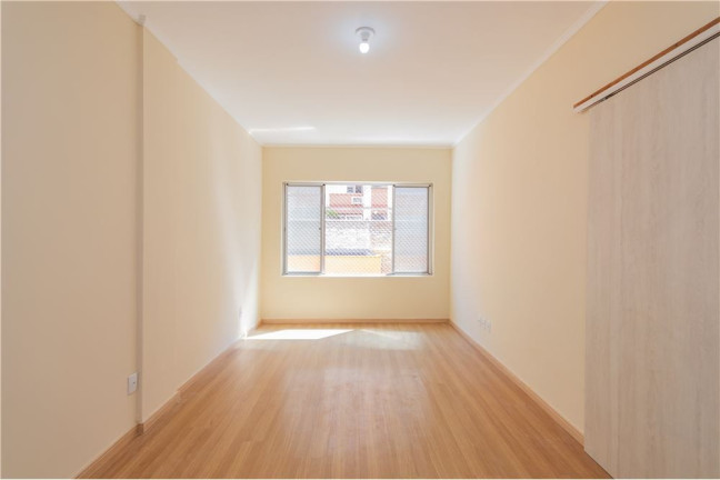 Apartamento com 1 Quarto à Venda, 54 m² em Floresta - Porto Alegre