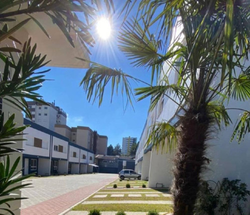 Imagem Sobrado com 2 Quartos à Venda, 61 m² em Sanvitto - Caxias Do Sul