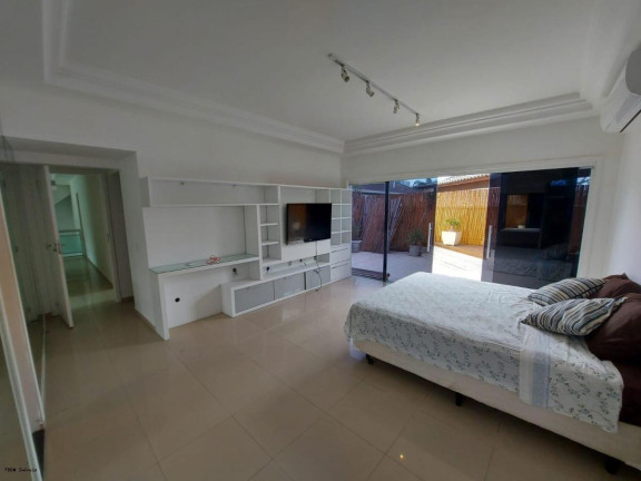 Casa com 5 Quartos à Venda, 614 m² em Barra Da Tijuca - Rio De Janeiro