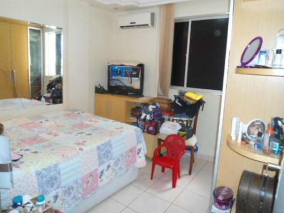 Imagem Apartamento com 3 Quartos à Venda, 70 m² em Paralela - Salvador