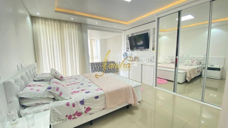 Imagem Casa de Condomínio com 4 Quartos à Venda, 220 m² em Rainha Do Mar - Xangri-la