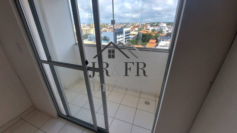 Imagem Apartamento com 3 Quartos à Venda, 69 m² em Centro - Lauro De Freitas