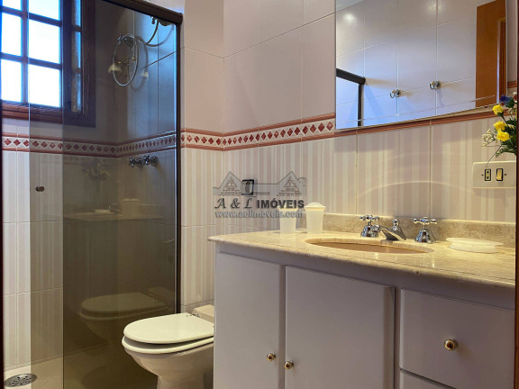 Imagem Apartamento com 3 Quartos à Venda, 210 m² em Capivari - Campos Do Jordão