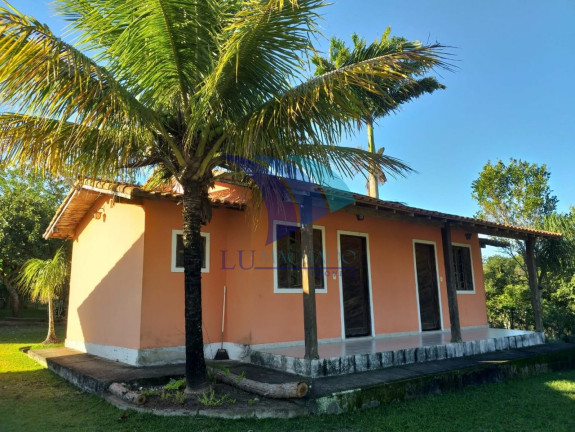 Imagem Casa com 1 Quarto à Venda, 49.500 m² em Centro - Araruama