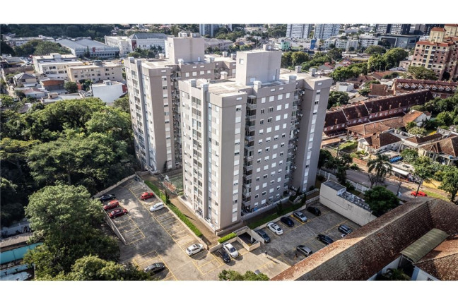 Imagem Apartamento com 2 Quartos à Venda, 52 m² em Teresópolis - Porto Alegre