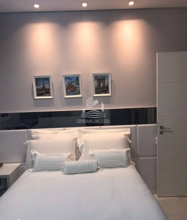 Imagem Apartamento com 3 Quartos à Venda, 133 m² em Centro - Balneário Camboriú