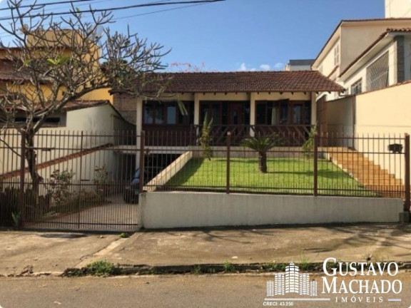 Imagem Casa com 3 Quartos à Venda, 197 m² em Jardim Amália - Volta Redonda