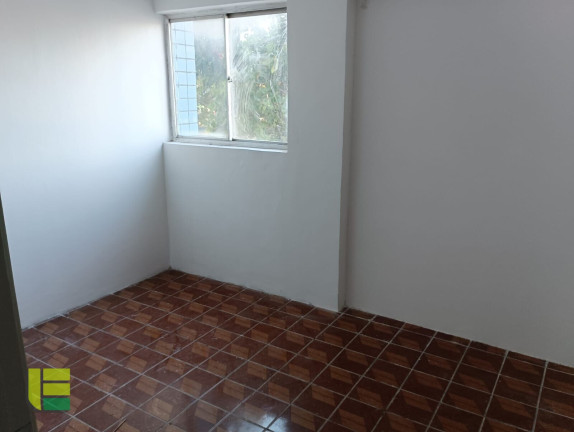 Apartamento com 2 Quartos à Venda, 70 m² em Cordeiro - Recife