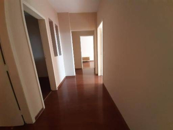 Imagem Apartamento com 3 Quartos à Venda, 180 m² em Centro - Barbacena