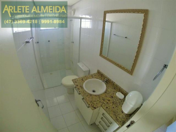 Imagem Apartamento com 1 Quarto para Alugar ou Temporada, 50 m² em Centro - Bombinhas