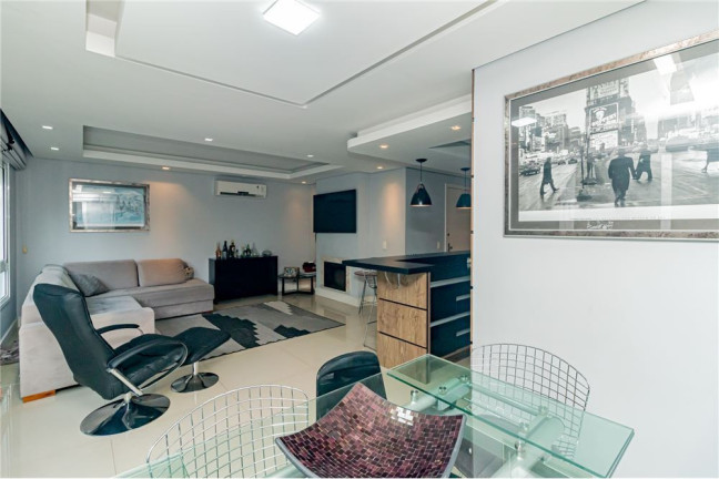 Apartamento com 3 Quartos à Venda, 112 m² em Moinhos De Vento - Porto Alegre