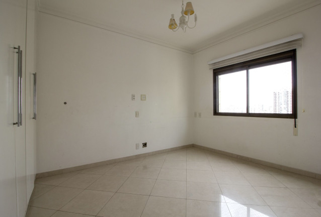 Apartamento com 4 Quartos à Venda, 244 m² em Vila Gomes Cardim - São Paulo