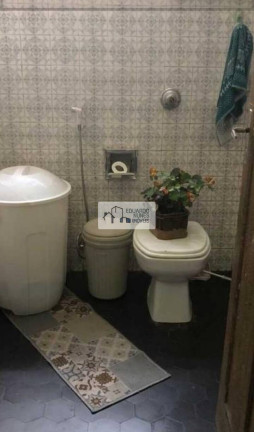 Foto do imóvel: Casa com 8 Quartos à Venda, 300 m² em Barro Preto - Belo Horizonte