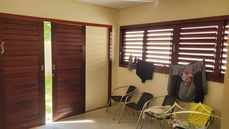 Imagem Casa com 4 Quartos à Venda, 189 m² em Vida Nova - Parnamirim