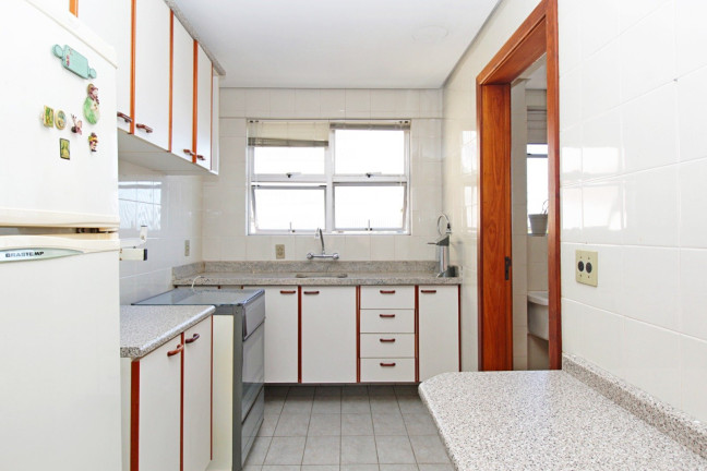 Apartamento com 3 Quartos à Venda, 90 m² em Petrópolis - Porto Alegre