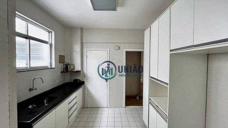 Imagem Apartamento com 3 Quartos à Venda, 110 m² em Icaraí - Niterói