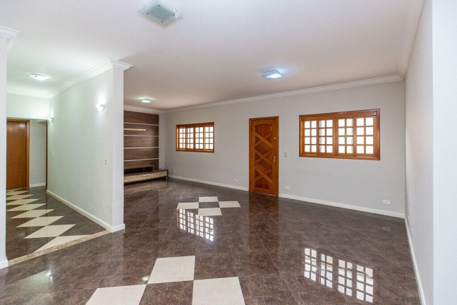 Casa com 3 Quartos à Venda, 306 m² em Interlagos - São Paulo