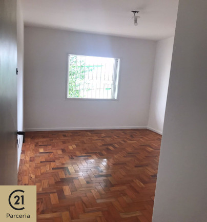 Imagem Sobrado com 4 Quartos para Alugar, 300 m² em Campo Belo - São Paulo