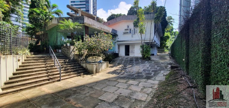 Imagem Casa com 7 Quartos à Venda, 780 m² em Monteiro - Recife