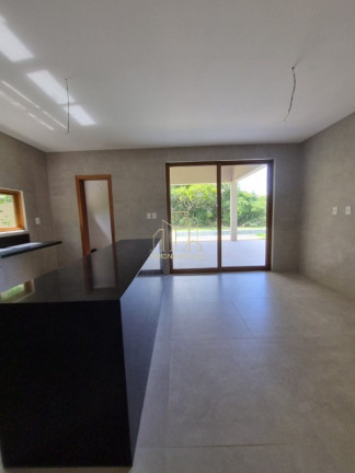 Imagem Imóvel com 5 Quartos à Venda, 350 m² em Mata De São João - Salvador