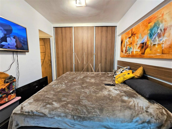 Imagem Apartamento com 2 Quartos à Venda, 67 m² em Encruzilhada - Santos