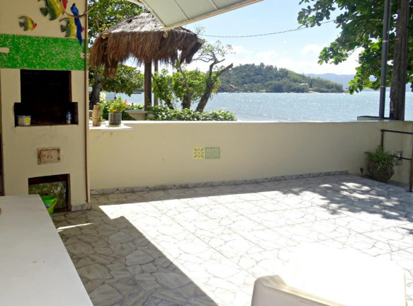 Imagem Casa com 3 Quartos para Alugar ou Temporada, 300 m² em Centro - Porto Belo