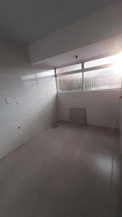 Imagem Apartamento com 2 Quartos à Venda, 48 m² em Parque Dos Maias - Porto Alegre