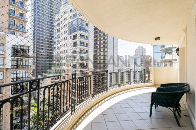 Imagem Apartamento com 3 Quartos à Venda, 261 m² em Itaim Bibi - São Paulo