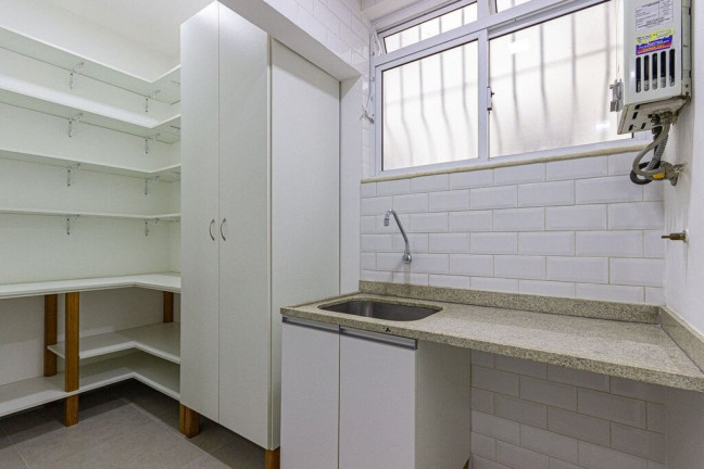 Imagem Apartamento com 2 Quartos à Venda, 90 m² em Copacabana - Rio De Janeiro