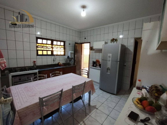 Imagem Casa com 2 Quartos à Venda, 85 m² em Maracanã - Praia Grande