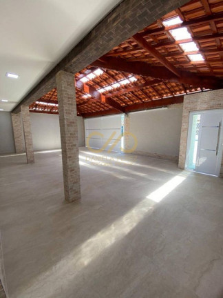 Imagem Casa com 3 Quartos à Venda, 300 m² em Maracanã - Praia Grande