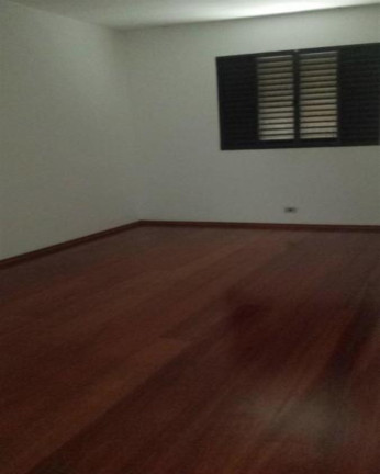 Casa com 3 Quartos à Venda, 190 m² em Cambuci - São Paulo
