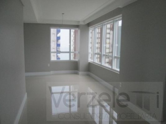 Imagem Apartamento com 3 Quartos à Venda, 136 m² em Centro - Balneário Camboriú