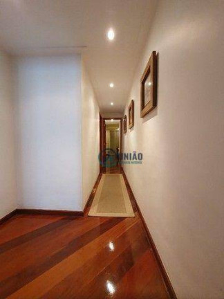 Imagem Apartamento com 3 Quartos à Venda, 215 m² em Santa Rosa - Niterói