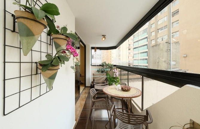 Imagem Apartamento com 4 Quartos à Venda, 209 m² em Santa Cecília - São Paulo