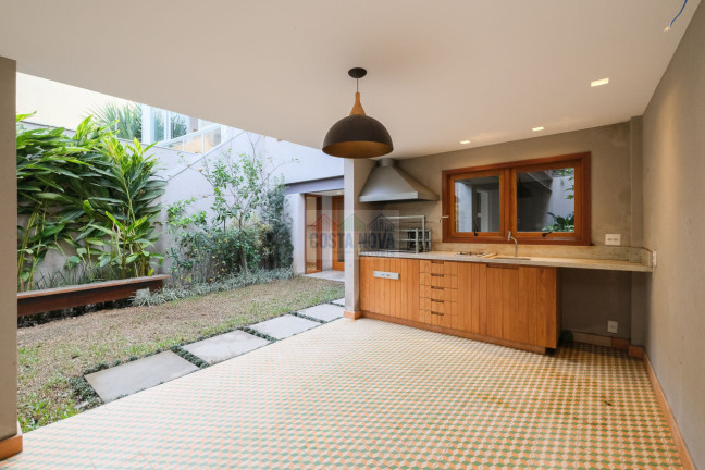 Casa com 3 Quartos à Venda, 278 m² em Jardim Paulistano - São Paulo