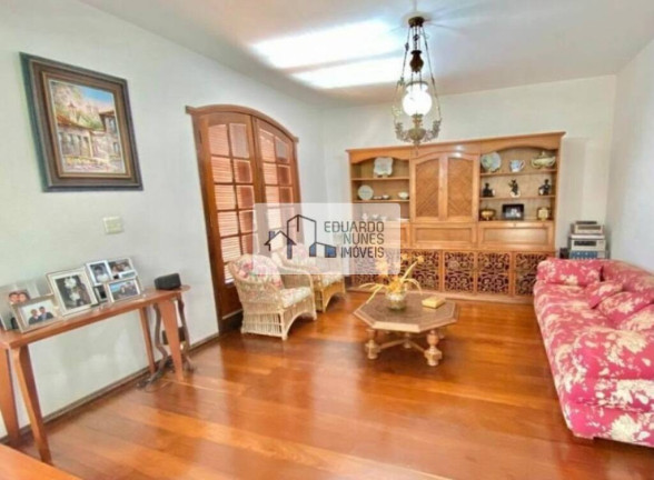 Foto do imóvel: Casa com 5 Quartos à Venda,  em Mangabeiras - Belo Horizonte