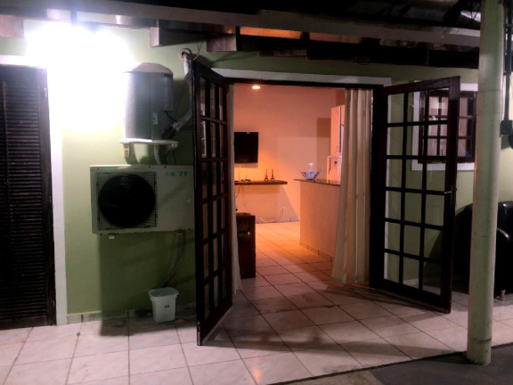 Imagem Casa com 2 Quartos para Temporada, 70 m² em Estufa Ii - Ubatuba